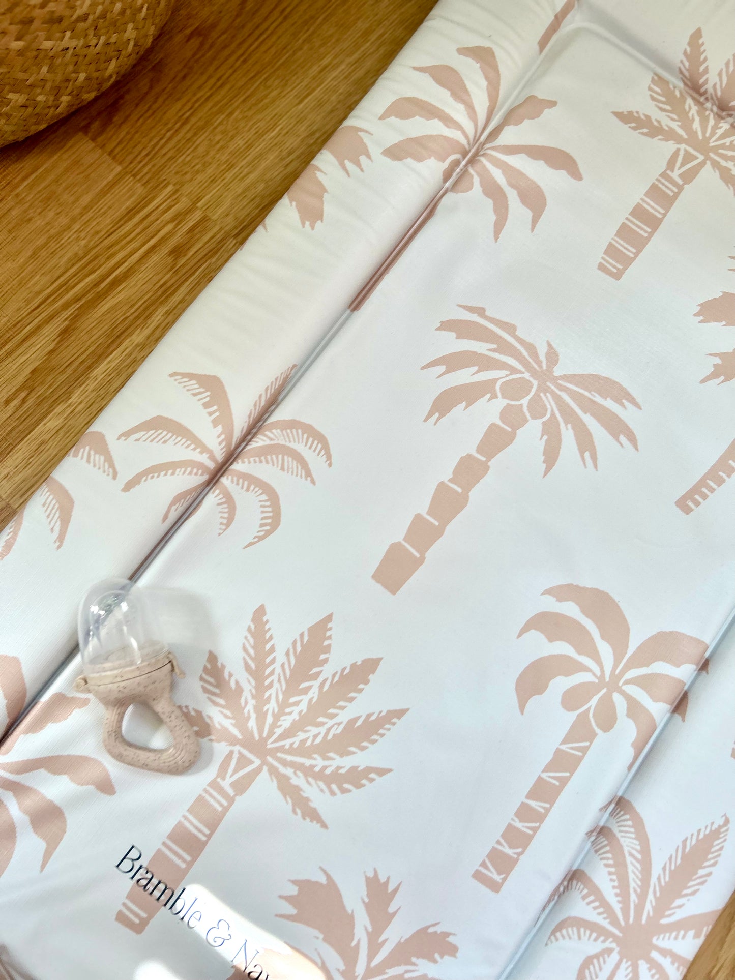 Palm tree print standard changing mat