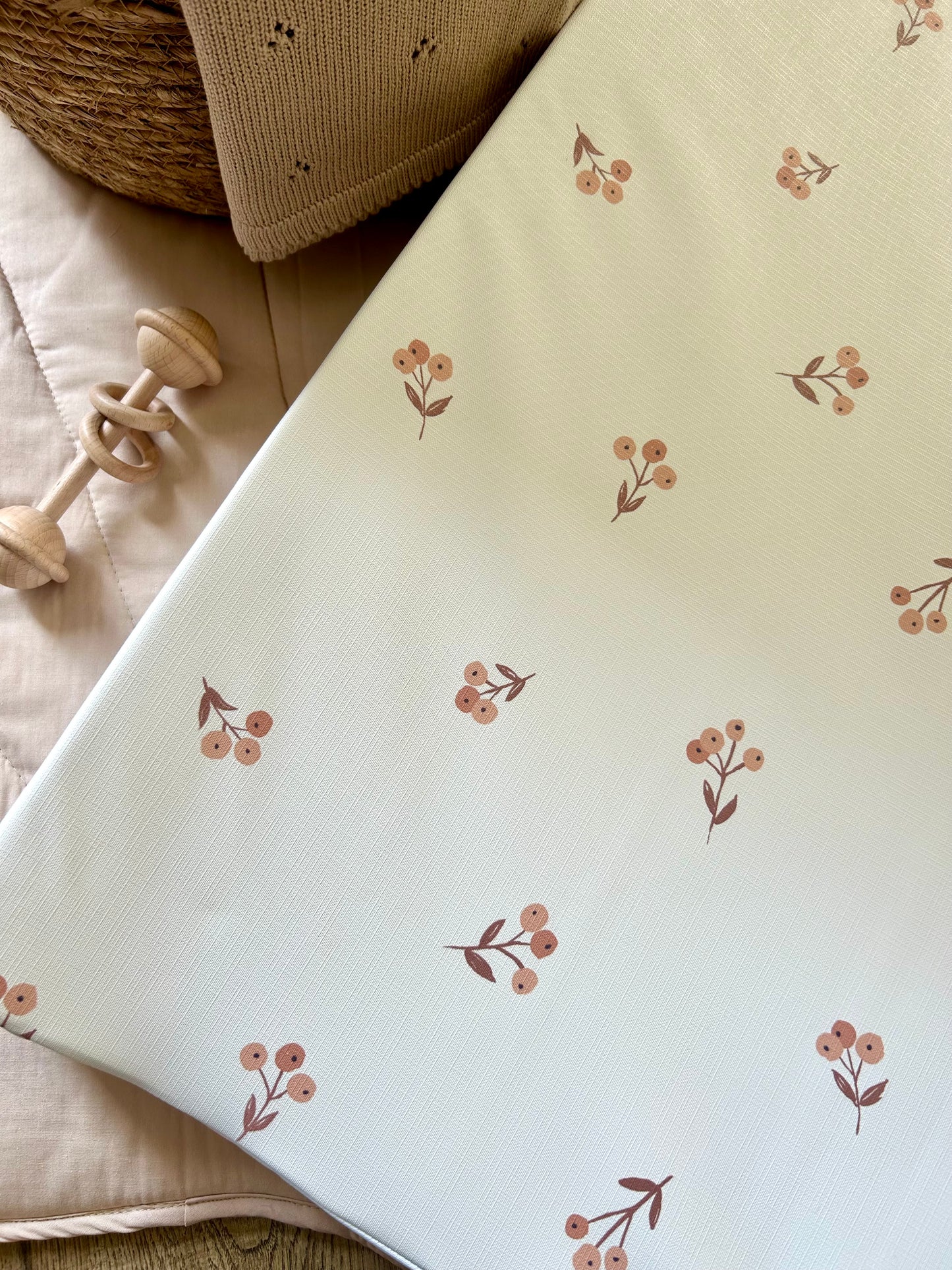 Summer Berries Anti - Roll Wedge Changing Mat