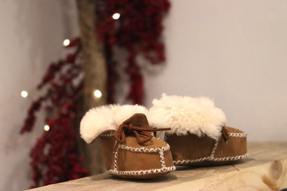 Sheepskin Soft Childrens Fur Booties - Chestnut