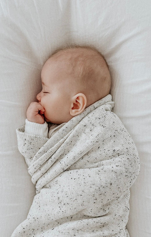 Soft white cotton baby blanket - speckled knit